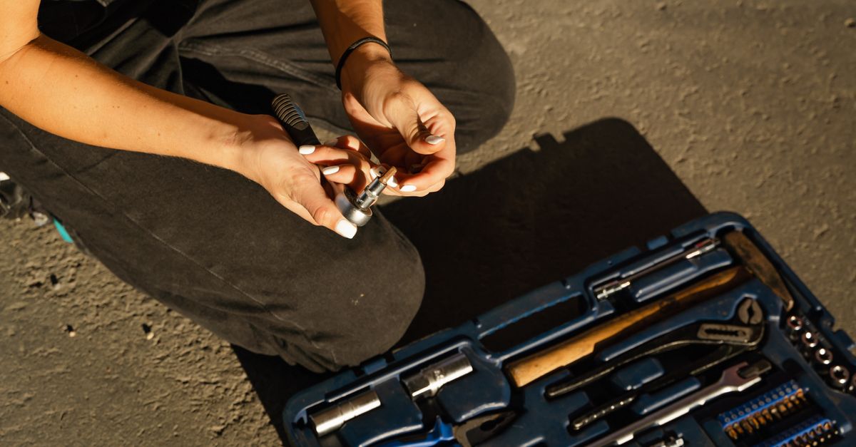 locksmith service technician — North York Heritage Lock & Key